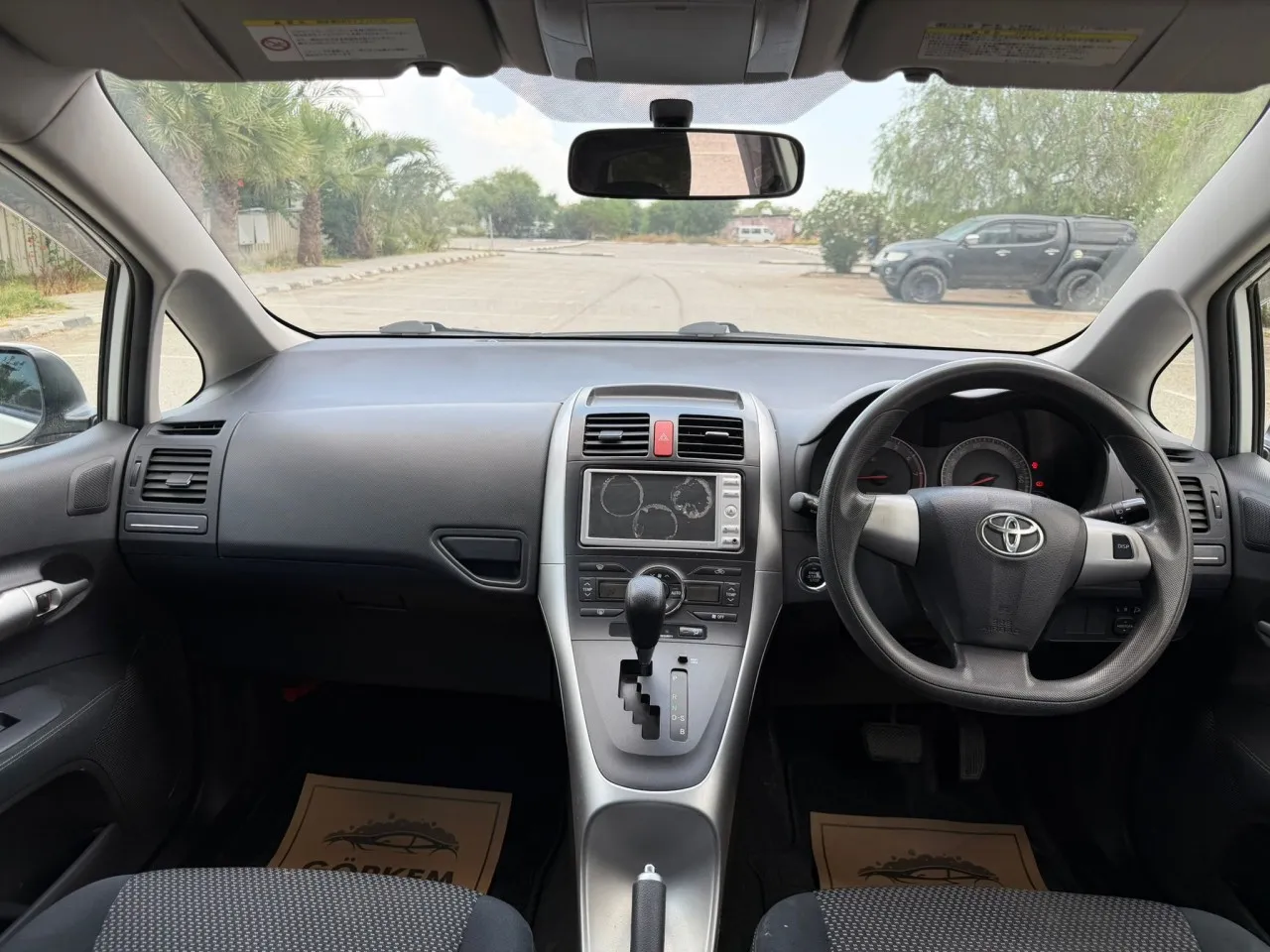 2010 Toyota Auris 1.5 S Kıbrıs | KKTC İkinci El Satılık Araba - Thumbnail 7