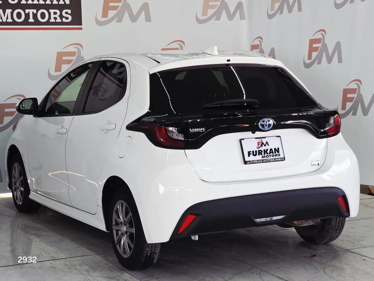 2022 Toyota Yaris 1.5 Hybrid Kıbrıs | KKTC İkinci El Satılık Araba - Thumbnail 6