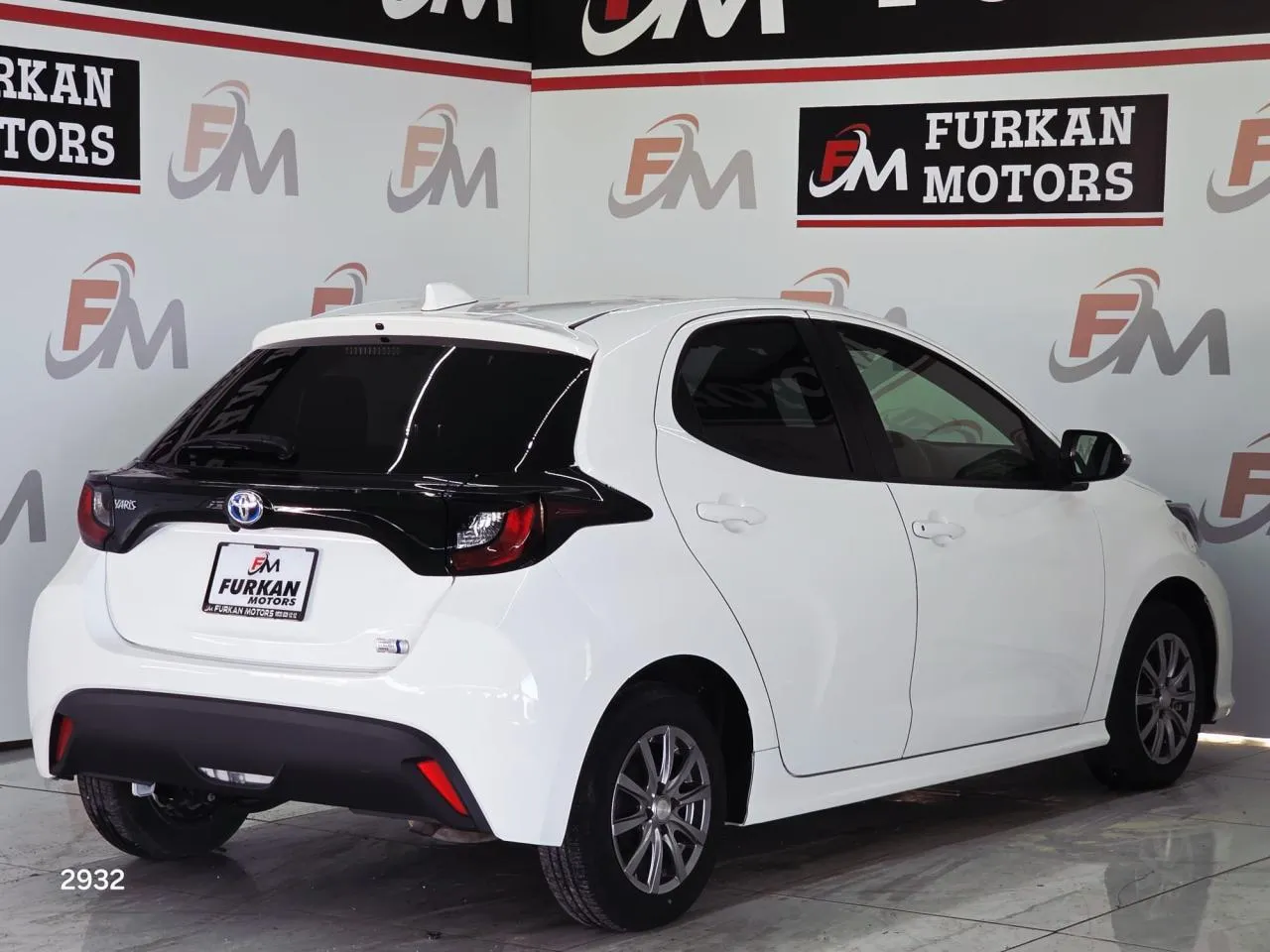 2022 Toyota Yaris 1.5 Hybrid Kıbrıs | KKTC İkinci El Satılık Araba - Thumbnail 7