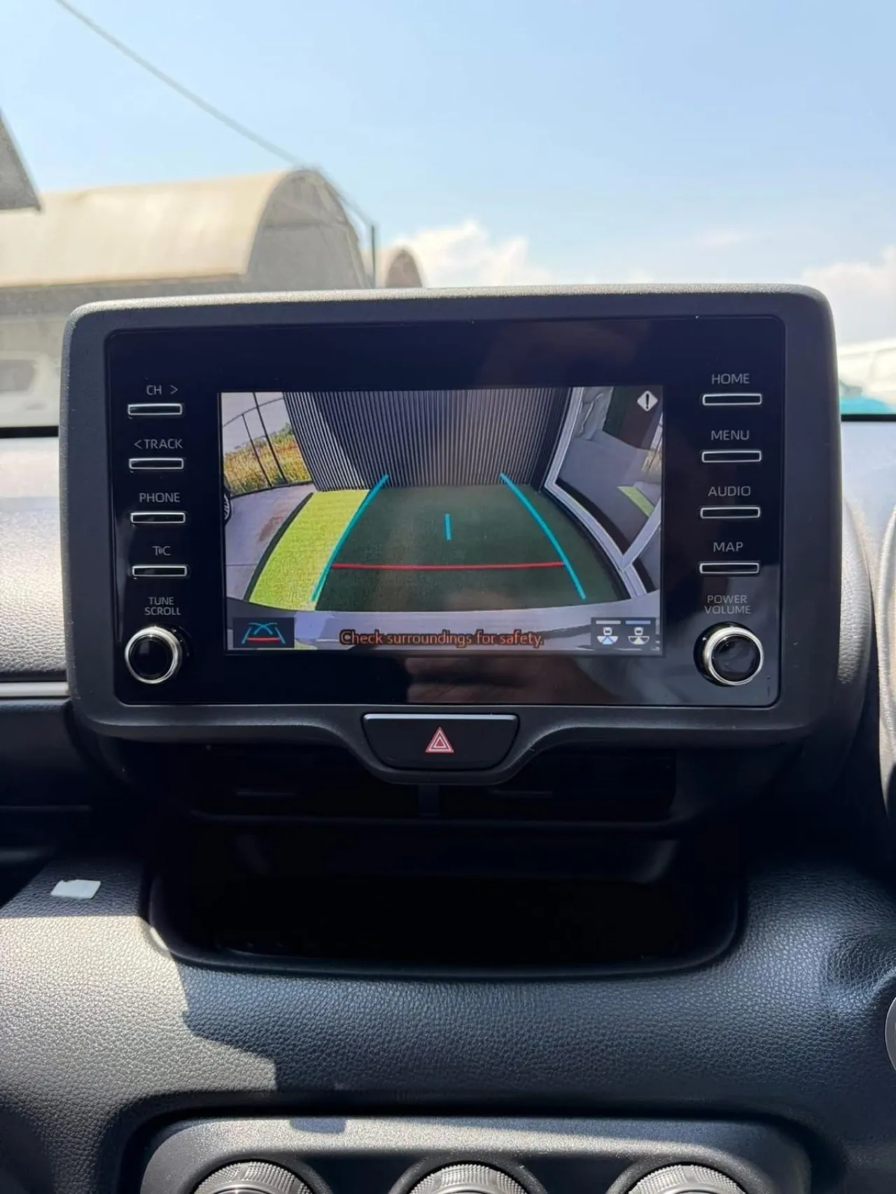 2020 Toyota Yaris 1.5 Kıbrıs | KKTC İkinci El Satılık Araba - Thumbnail 3