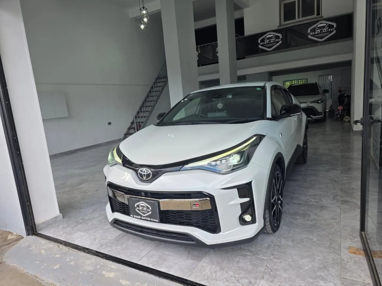 2022 Toyota C-HR 1.8 Hybrid Kıbrıs | KKTC İkinci El Satılık Araba - Thumbnail 6