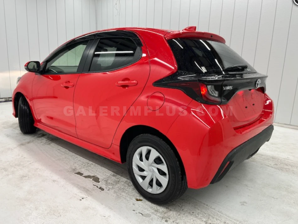 2023 Toyota Yaris 1.5 Kıbrıs | KKTC İkinci El Satılık Araba - Thumbnail 4