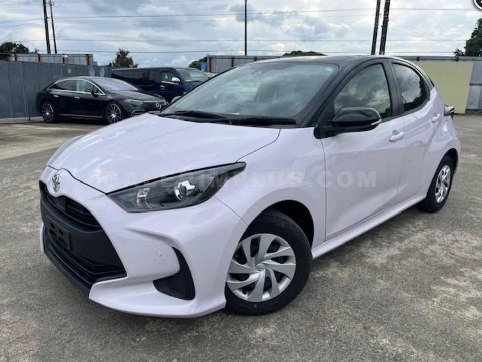 2022 Toyota Yaris 1.0 Kıbrıs | KKTC İkinci El Satılık Araba - Fotoğraf 1