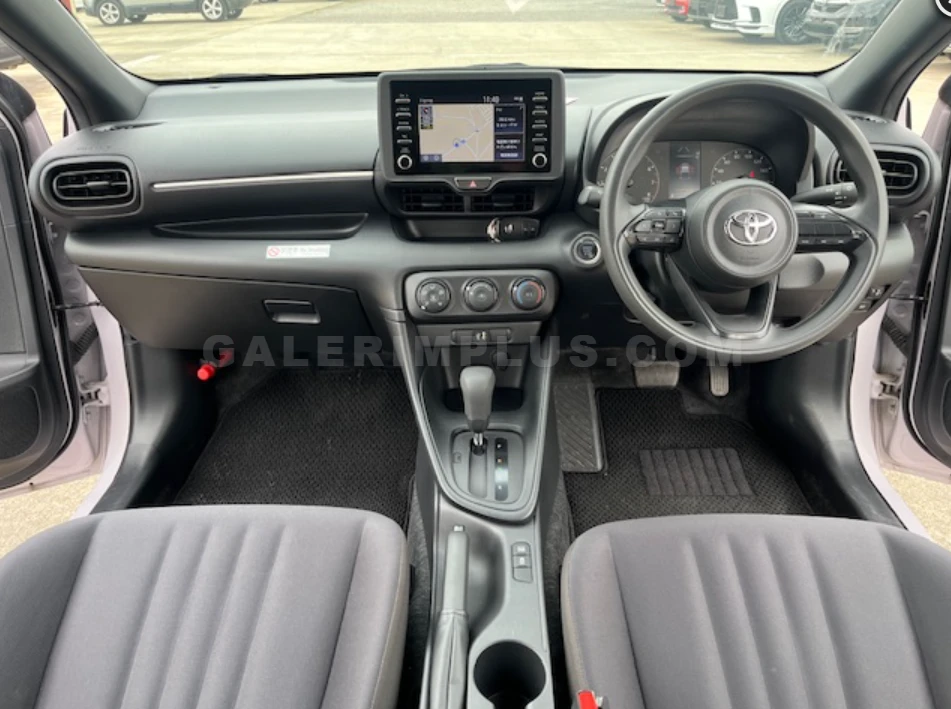 2022 Toyota Yaris 1.0 Kıbrıs | KKTC İkinci El Satılık Araba - Thumbnail 6