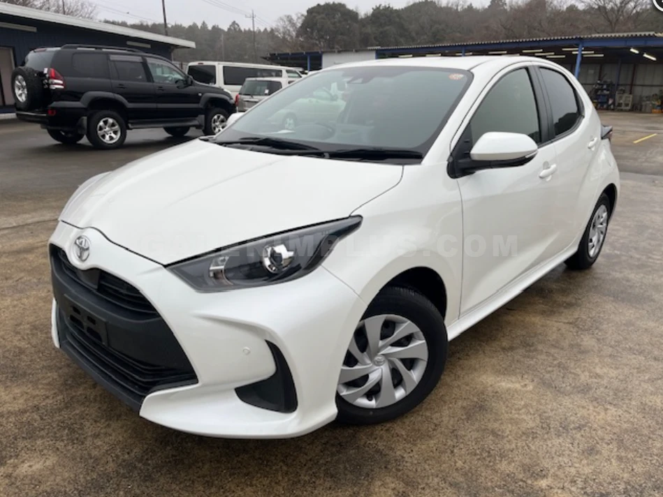 2022 Toyota Yaris 1.0 Kıbrıs | KKTC İkinci El Satılık Araba - Fotoğraf 1