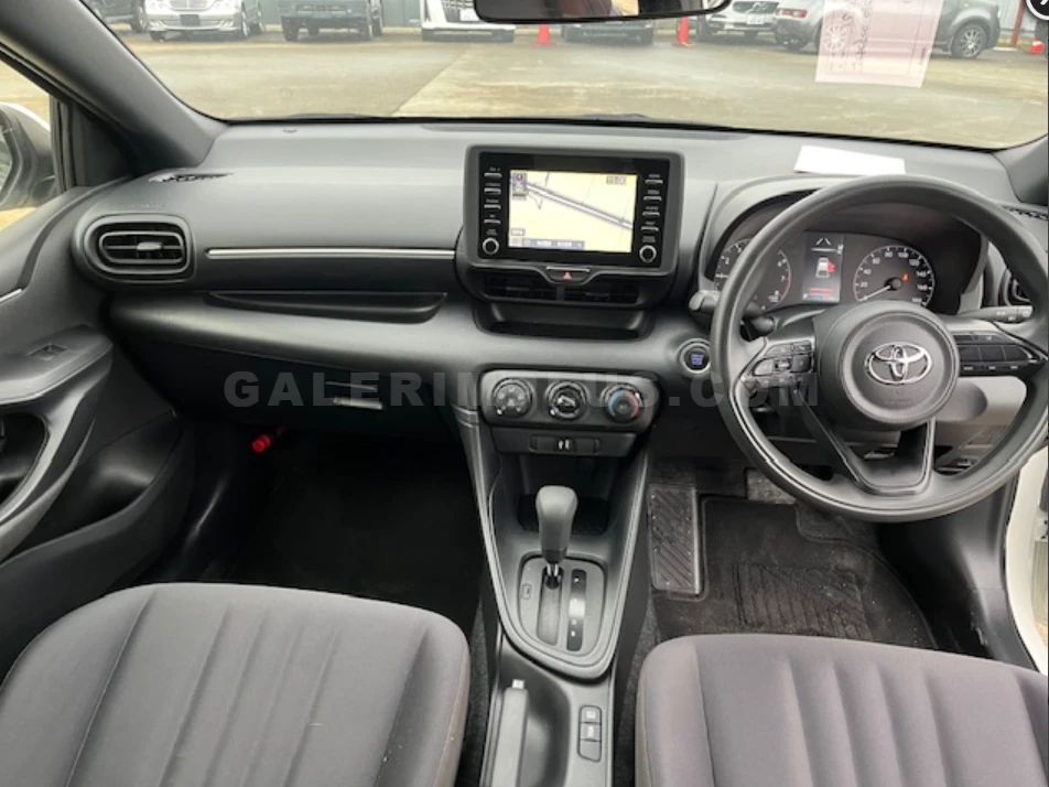 2022 Toyota Yaris 1.0 Kıbrıs | KKTC İkinci El Satılık Araba - Thumbnail 6