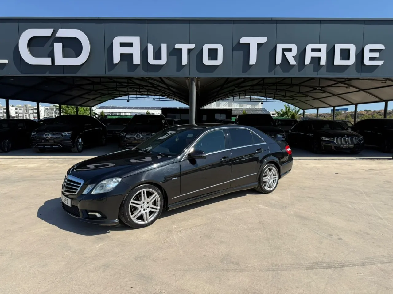 2011 Mercedes-Benz E Serisi E 220 d Kıbrıs | KKTC İkinci El Satılık Araba - Fotoğraf 1