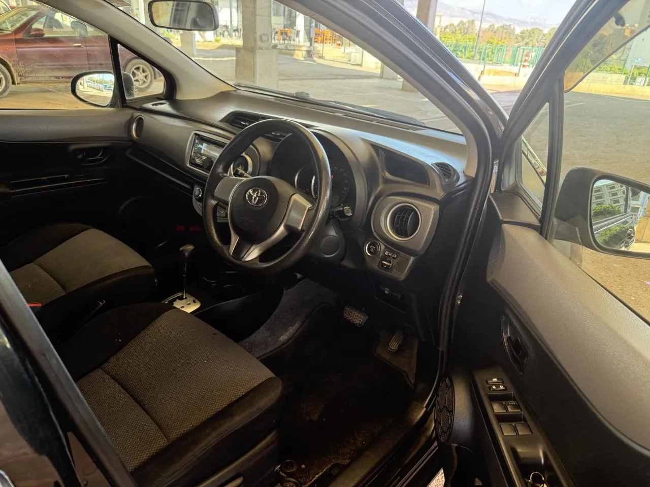 2012 Toyota Vitz 1.3 Kıbrıs | KKTC İkinci El Satılık Araba - Thumbnail 8