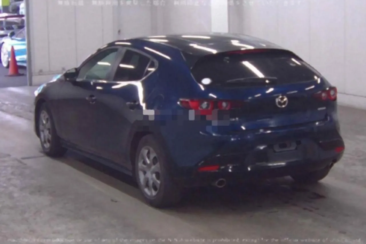 2022 Mazda 3 1.5 SkyActive-G Kıbrıs | KKTC İkinci El Satılık Araba - Thumbnail 5