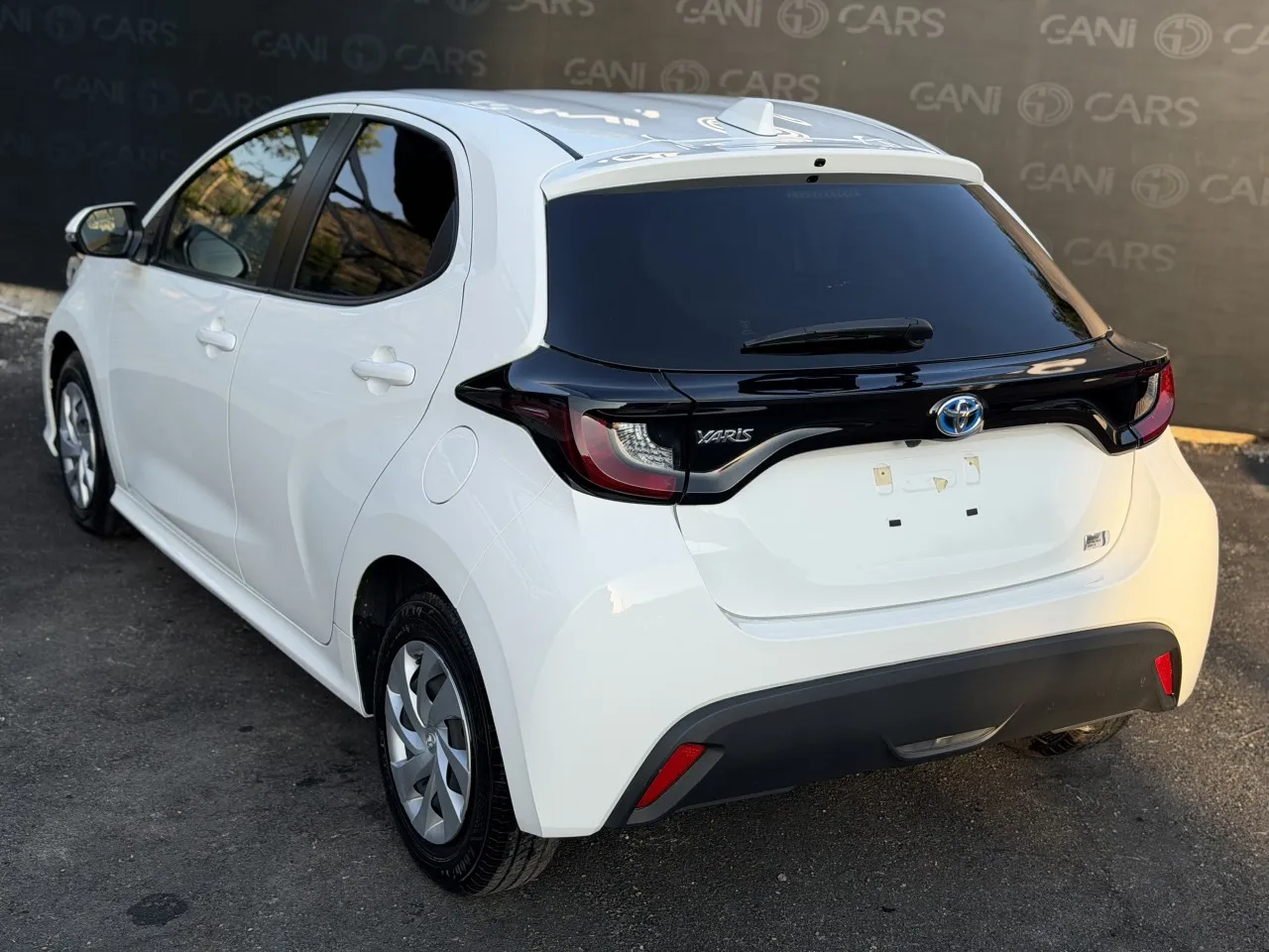 2023 Toyota Yaris 1.5 Hybrid Kıbrıs | KKTC İkinci El Satılık Araba - Thumbnail 8