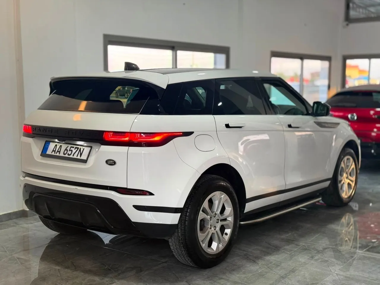 2021 Land Rover Range Rover Evoque 2.0 TD4 Kıbrıs | KKTC İkinci El Satılık Araba - Thumbnail 4