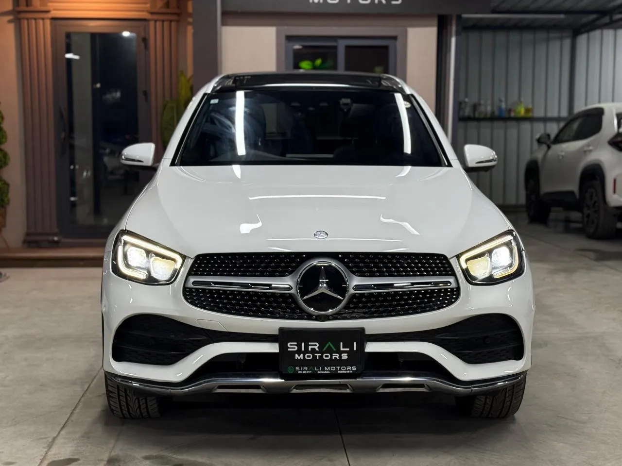 2021 Mercedes - Benz GLC 220d AMG Kıbrıs | KKTC İkinci El Satılık Araba - Thumbnail 2