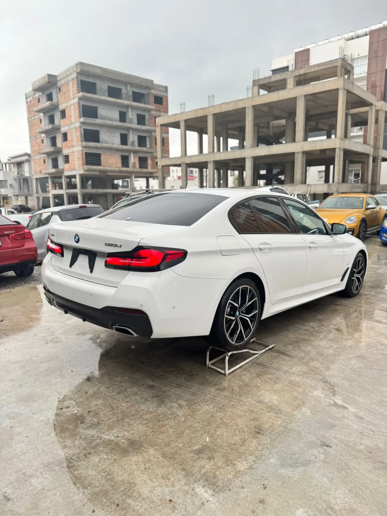 2021 BMW 5 Serisi 520d M Sport Kıbrıs | KKTC İkinci El Satılık Araba - Thumbnail 6