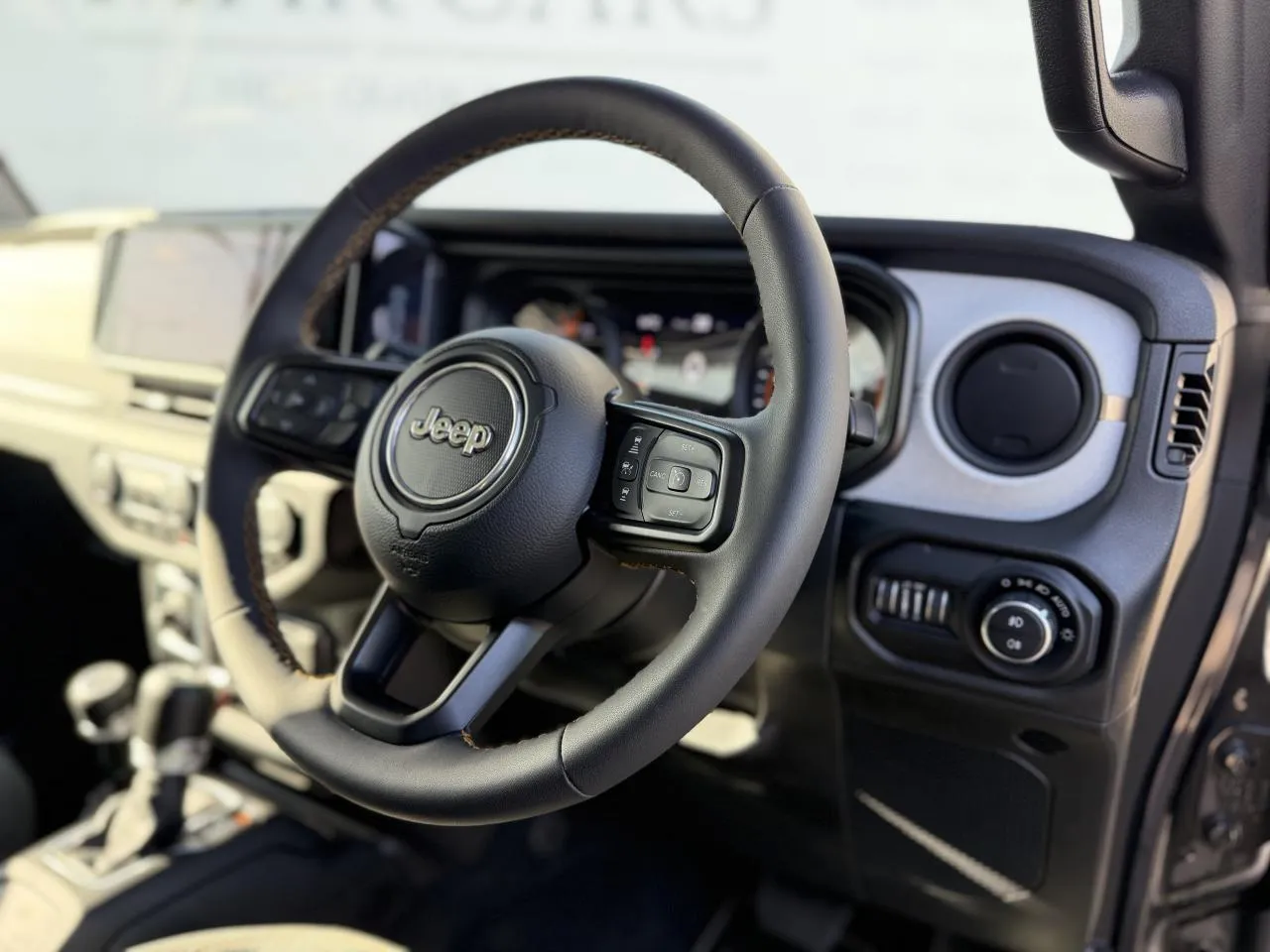 2025 Jeep Wrangler  Kıbrıs | KKTC İkinci El Satılık Araba - Thumbnail 2