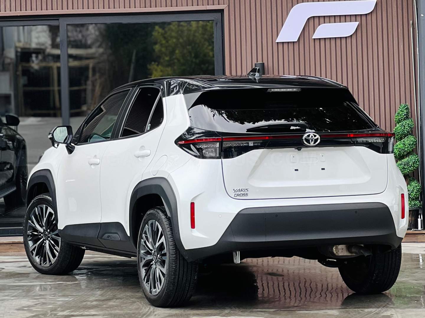 2023 Toyota Yaris Cross 1.5 Kıbrıs | KKTC İkinci El Satılık Araba - Thumbnail 4