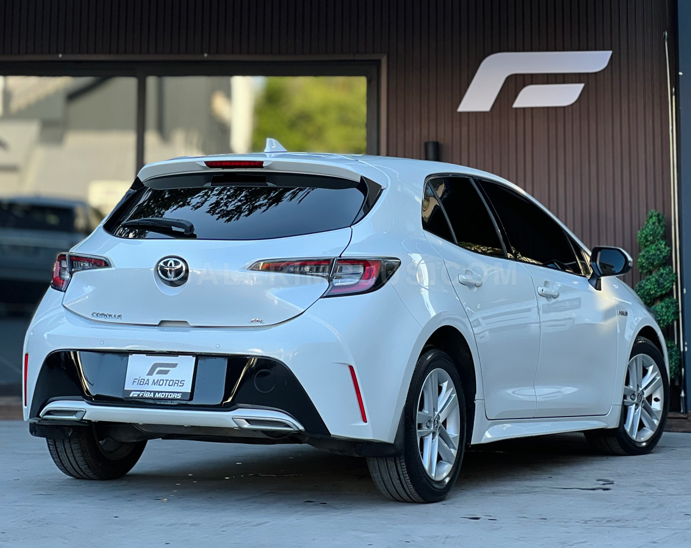 2021 Toyota Corolla 1.8 Hybrid Kıbrıs | KKTC İkinci El Satılık Araba - Thumbnail 4