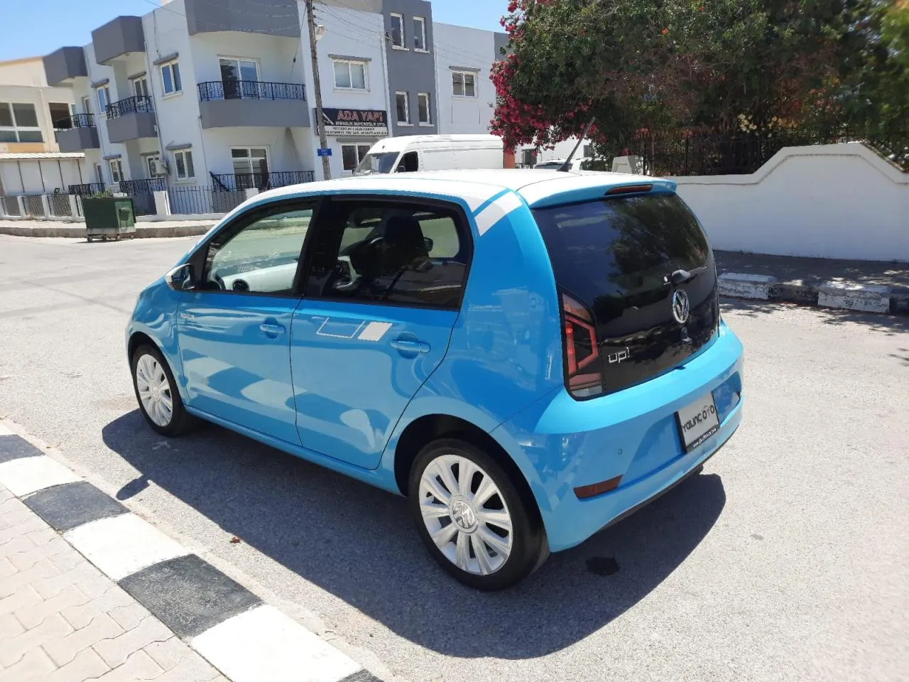 2019 Volkswagen Up Club 1.0 Kıbrıs | KKTC İkinci El Satılık Araba - Thumbnail 7