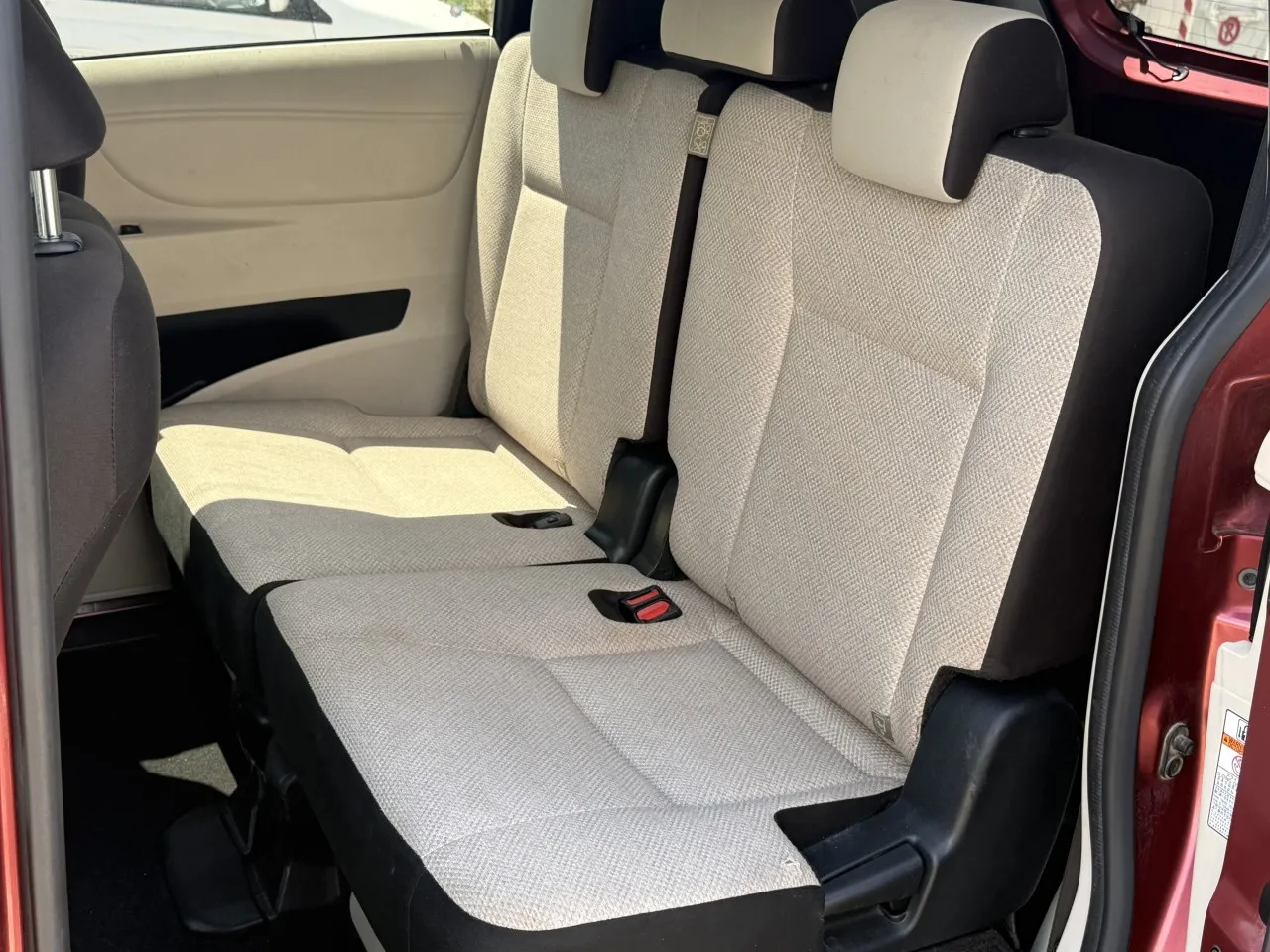 2019 Toyota Sienta 1.5 CVT-i Kıbrıs | KKTC İkinci El Satılık Araba - Thumbnail 6