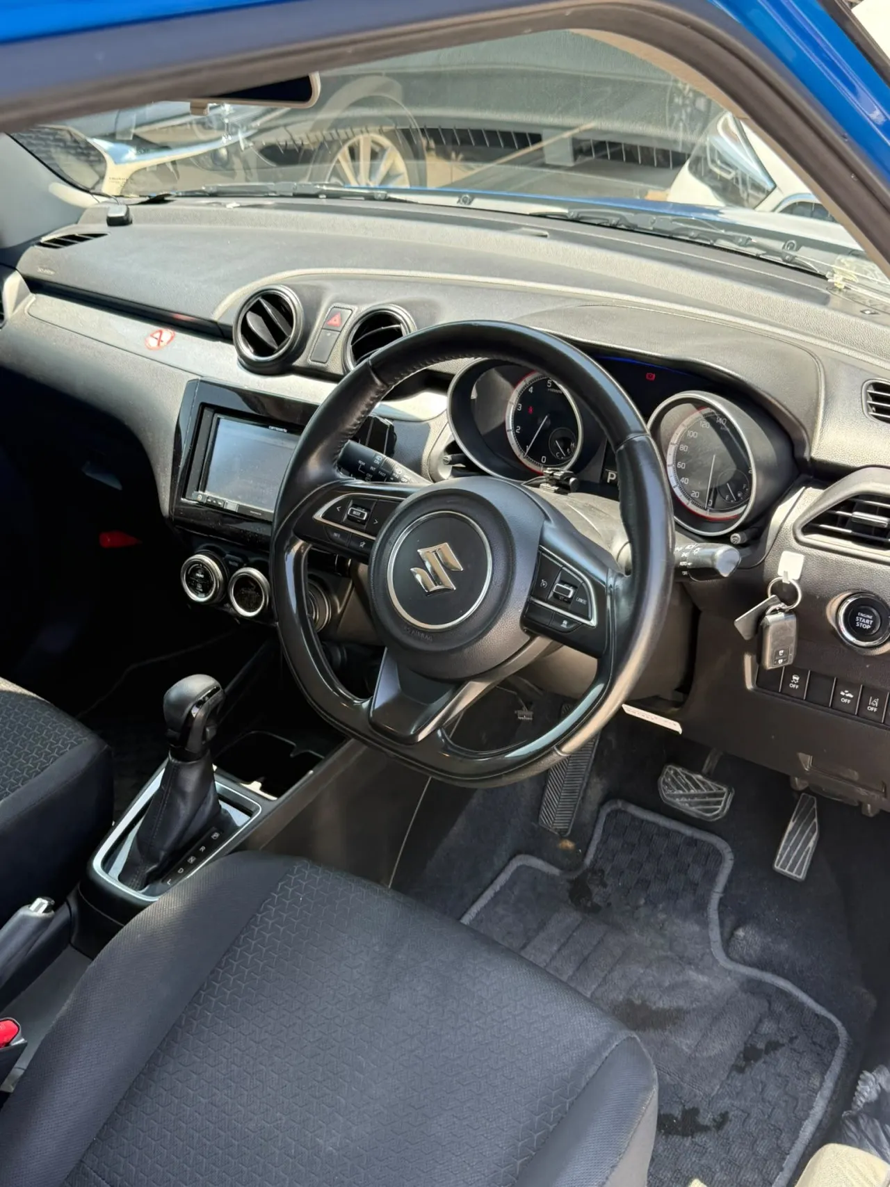 2019 Suzuki Swift 1.2 Kıbrıs | KKTC İkinci El Satılık Araba - Thumbnail 8