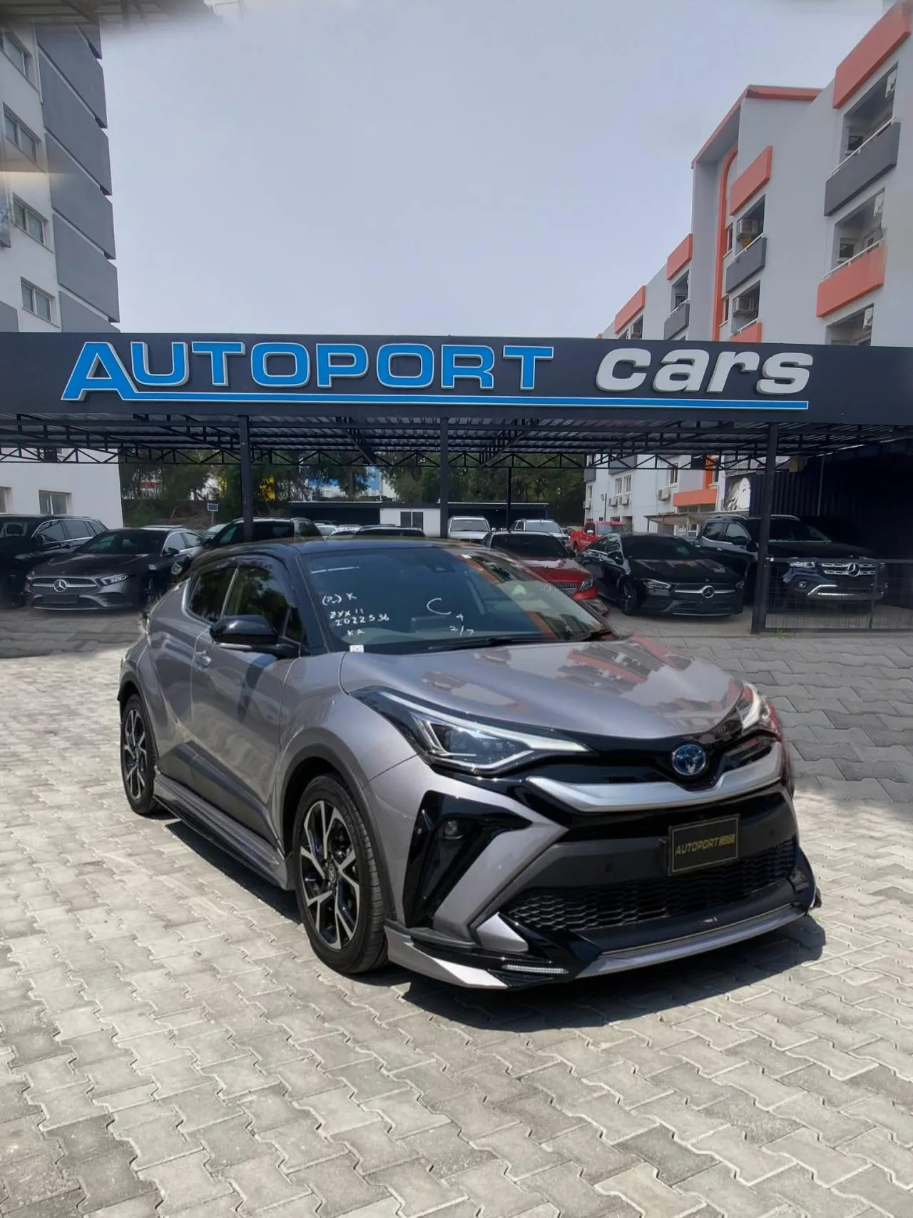 2020 Toyota C-HR 1.8 Hybrid Kıbrıs | KKTC İkinci El Satılık Araba - Fotoğraf 1