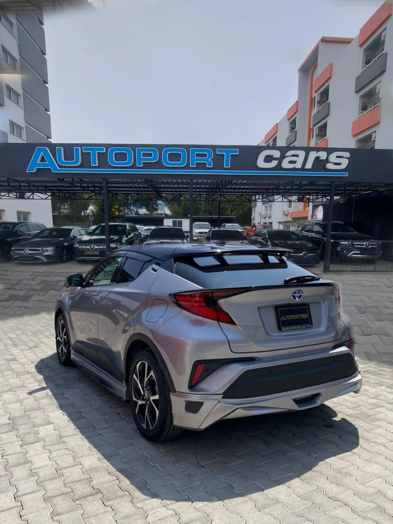 2020 Toyota C-HR 1.8 Hybrid Kıbrıs | KKTC İkinci El Satılık Araba - Thumbnail 4