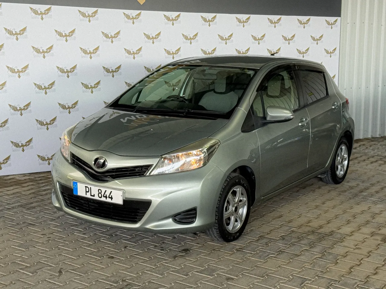 2012 Toyota Vitz 1.3 Kıbrıs | KKTC İkinci El Satılık Araba - Thumbnail 4