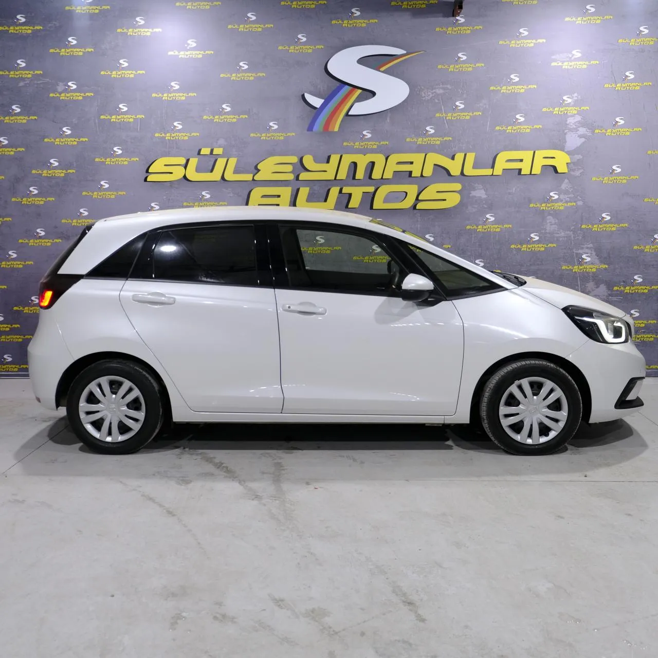 2022 Honda Fit 1.5 Automatic Kıbrıs | KKTC İkinci El Satılık Araba - Thumbnail 3