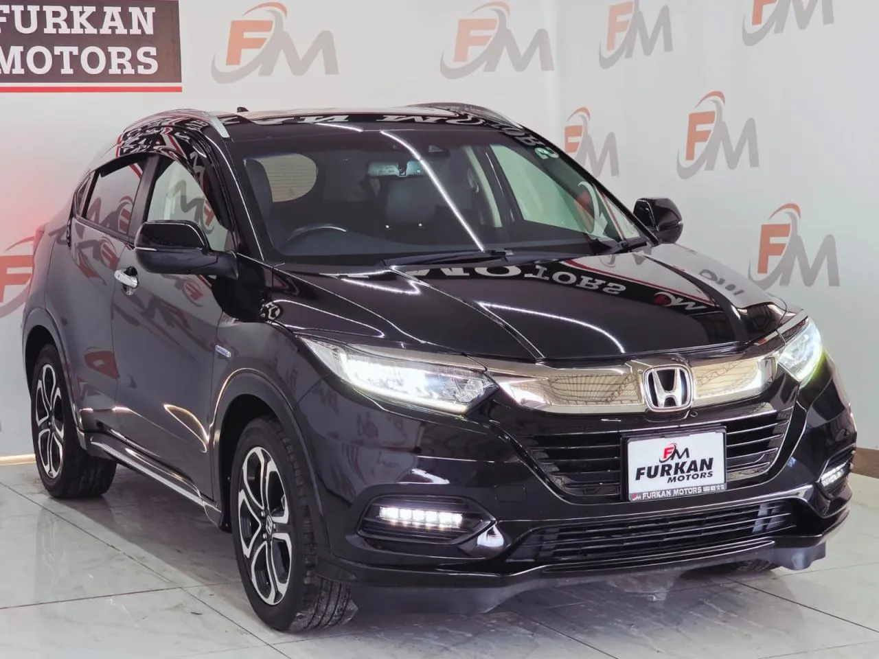 2021 Honda Vezel 1.5 i-VTEC CVT Kıbrıs | KKTC İkinci El Satılık Araba - Thumbnail 5