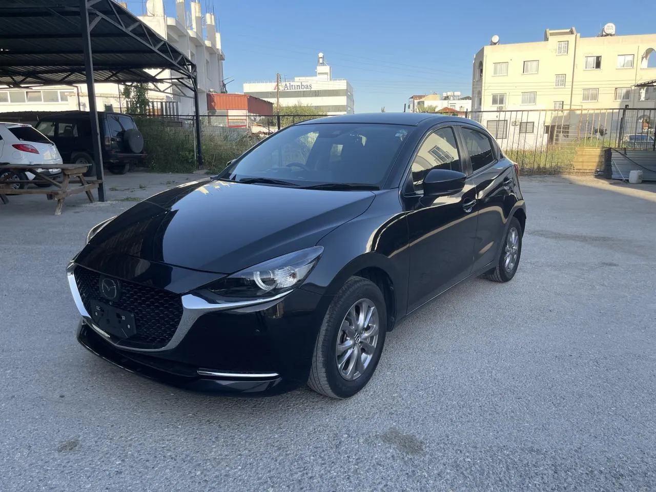 2021 Mazda 2 1.5 Skyactiv-D Kıbrıs | KKTC İkinci El Satılık Araba - Thumbnail 3