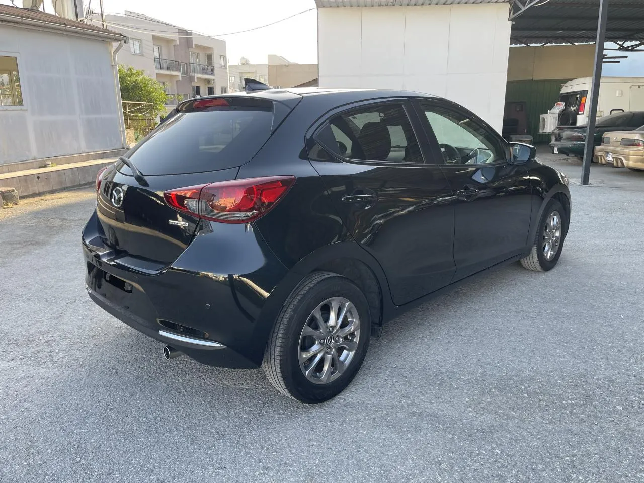 2021 Mazda 2 1.5 Skyactiv-D Kıbrıs | KKTC İkinci El Satılık Araba - Thumbnail 4