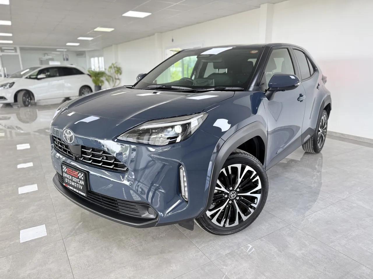 2025 Toyota Yaris Cross  Kıbrıs | KKTC İkinci El Satılık Araba - Thumbnail 2