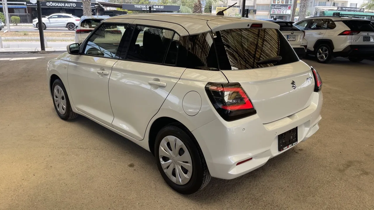 2025 Suzuki Swift 1.2 Kıbrıs | KKTC İkinci El Satılık Araba - Thumbnail 3