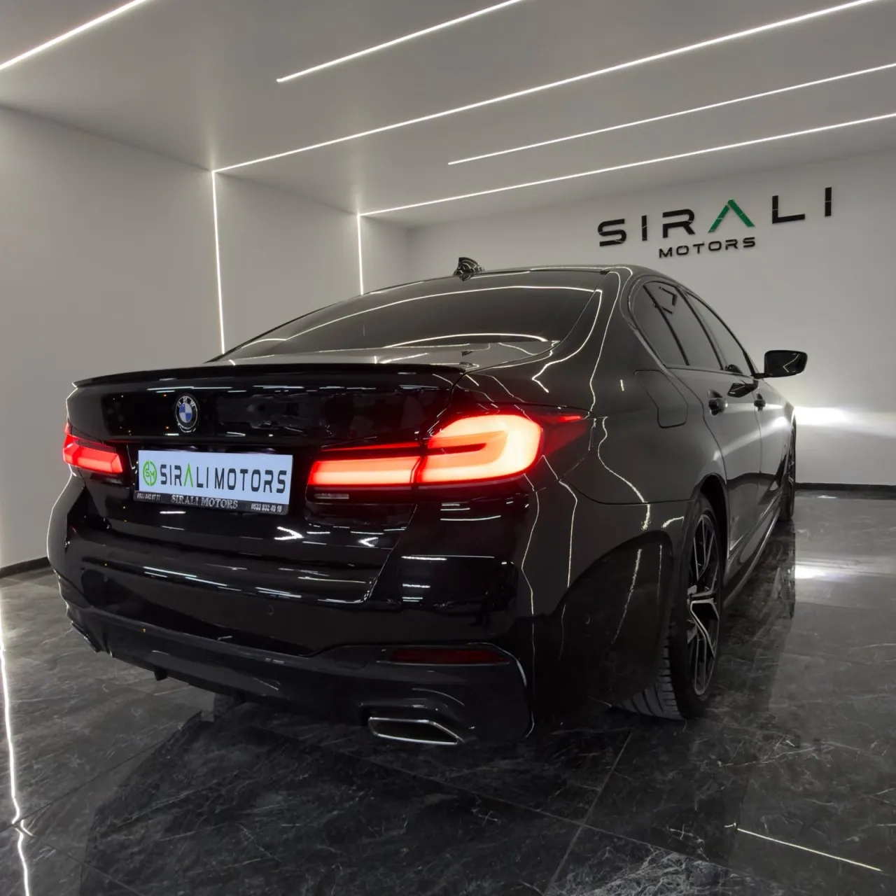 2021 BMW 5 Serisi 520d M Sport Kıbrıs | KKTC İkinci El Satılık Araba - Thumbnail 4
