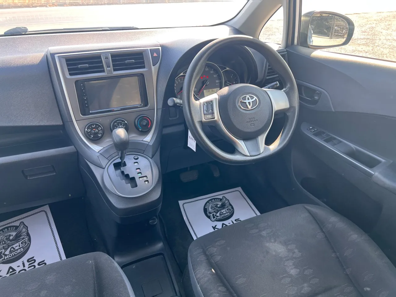 2012 Toyota Ractis 1.3i Kıbrıs | KKTC İkinci El Satılık Araba - Thumbnail 4