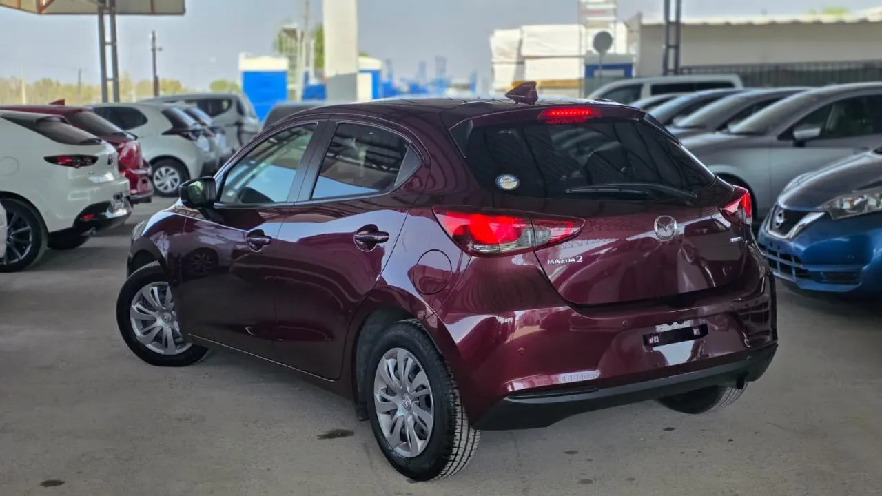 2023 Mazda 2 1.5 Sky-G Kıbrıs | KKTC İkinci El Satılık Araba - Thumbnail 4