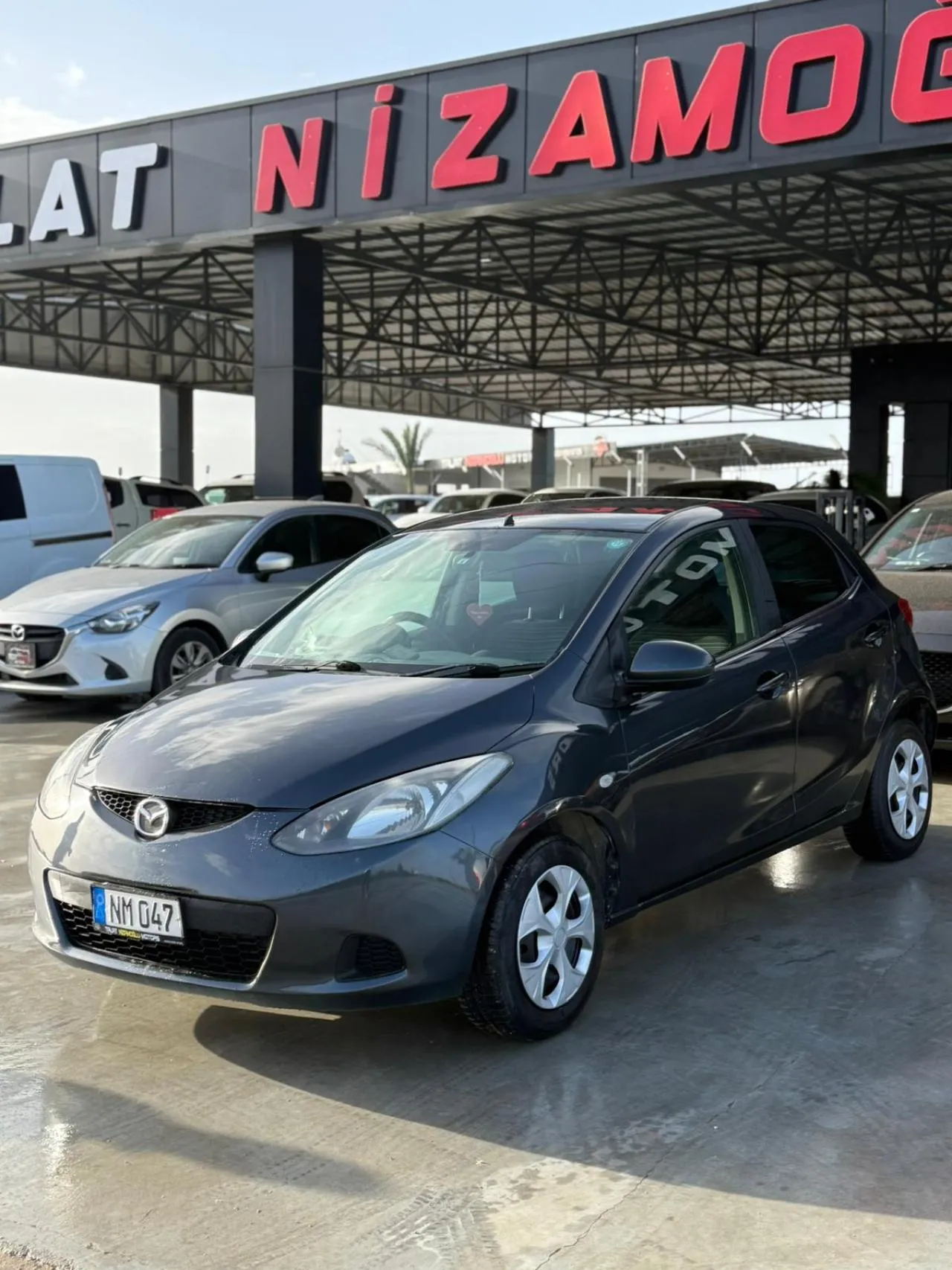 2011 Mazda Familia 1.3i Kıbrıs | KKTC İkinci El Satılık Araba - Thumbnail 2