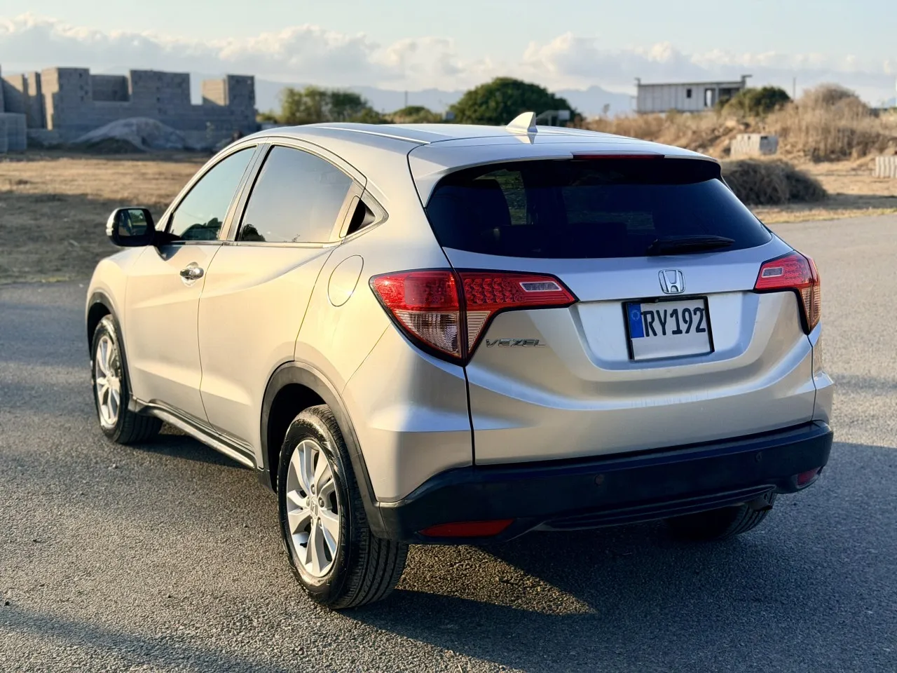2016 Honda Vezel 1.5 i-VTEC 4WD CVT Kıbrıs | KKTC İkinci El Satılık Araba - Thumbnail 4