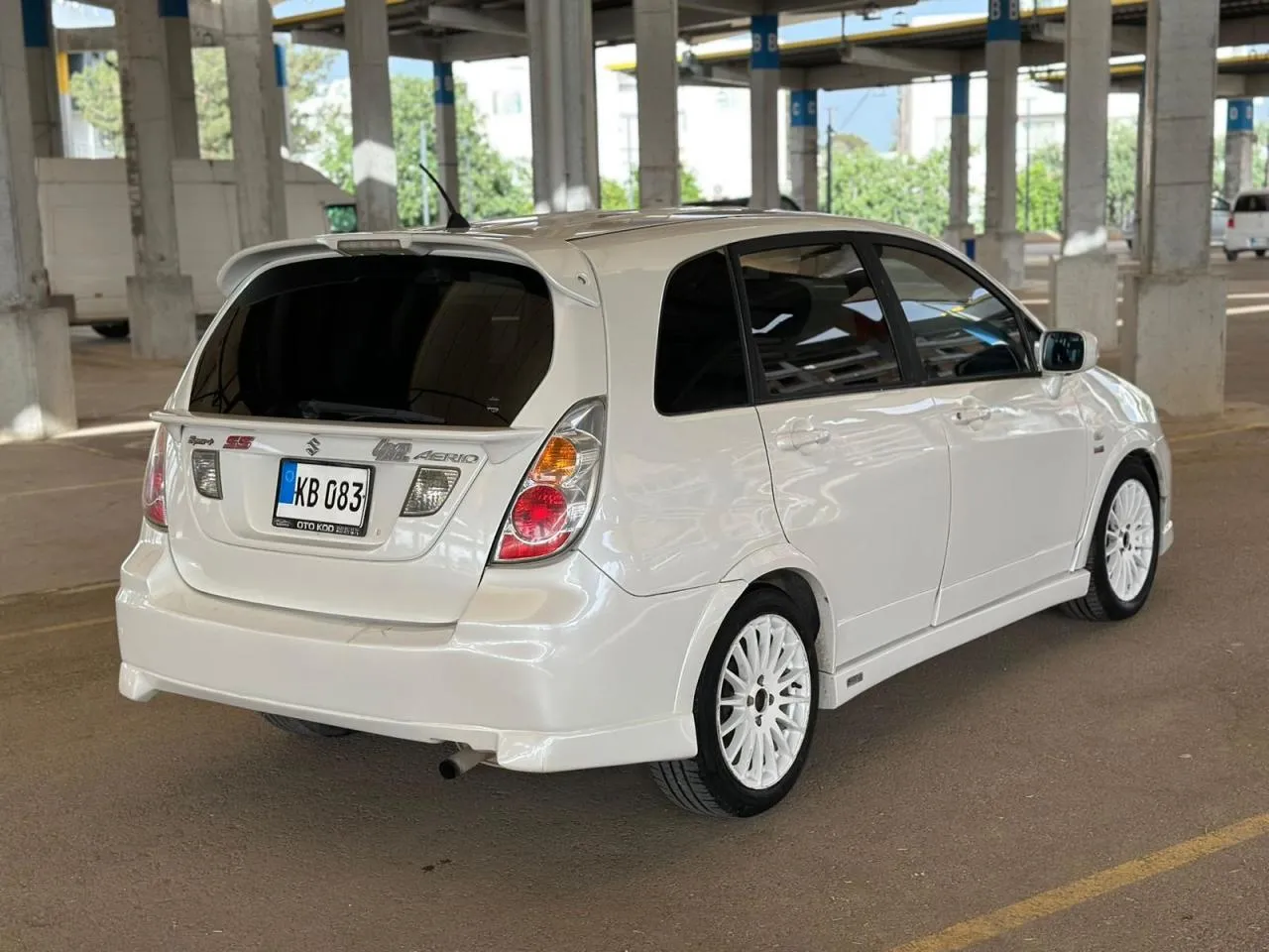 2005 Suzuki Aerio 1.5 i 16V Kıbrıs | KKTC İkinci El Satılık Araba - Thumbnail 3