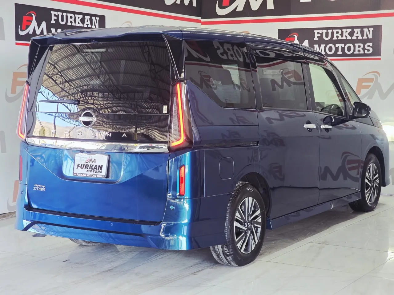 2023 Nissan Serena  Kıbrıs | KKTC İkinci El Satılık Araba - Thumbnail 2