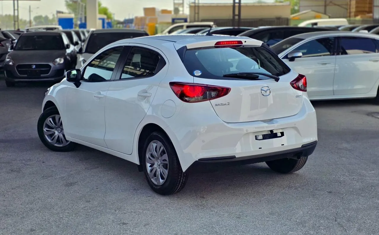 2022 Mazda 2 1.5 Sky-G Kıbrıs | KKTC İkinci El Satılık Araba - Thumbnail 5