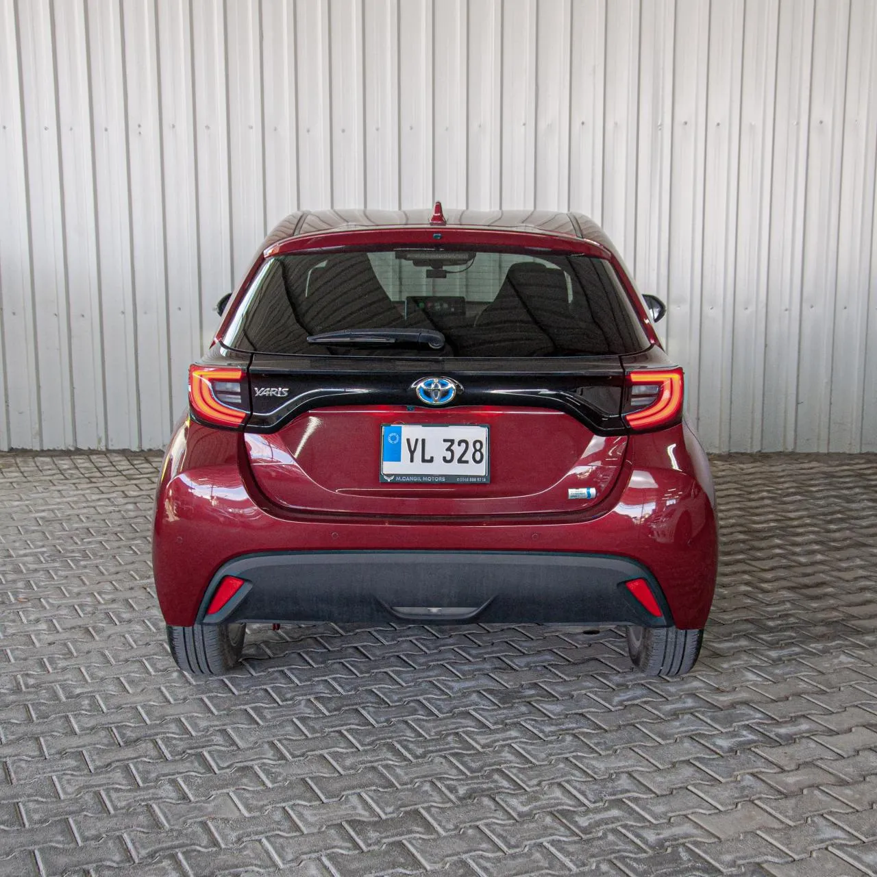 2023 Toyota Yaris 1.5 Hybrid Kıbrıs | KKTC İkinci El Satılık Araba - Thumbnail 4
