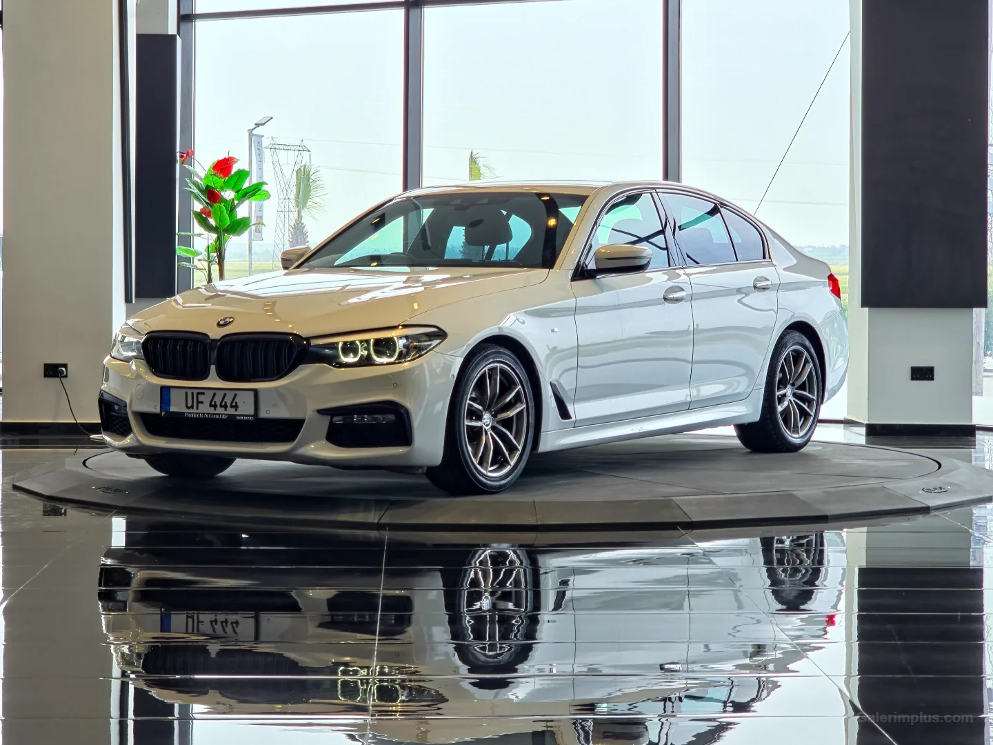 2018 BMW 5 Serisi 520d Kıbrıs | KKTC İkinci El Satılık Araba - Fotoğraf 1