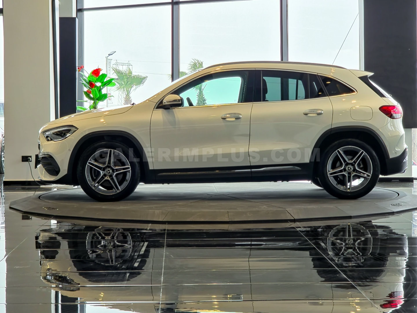 2022 Mercedes - Benz GLA 200d Kıbrıs | KKTC İkinci El Satılık Araba - Thumbnail 3