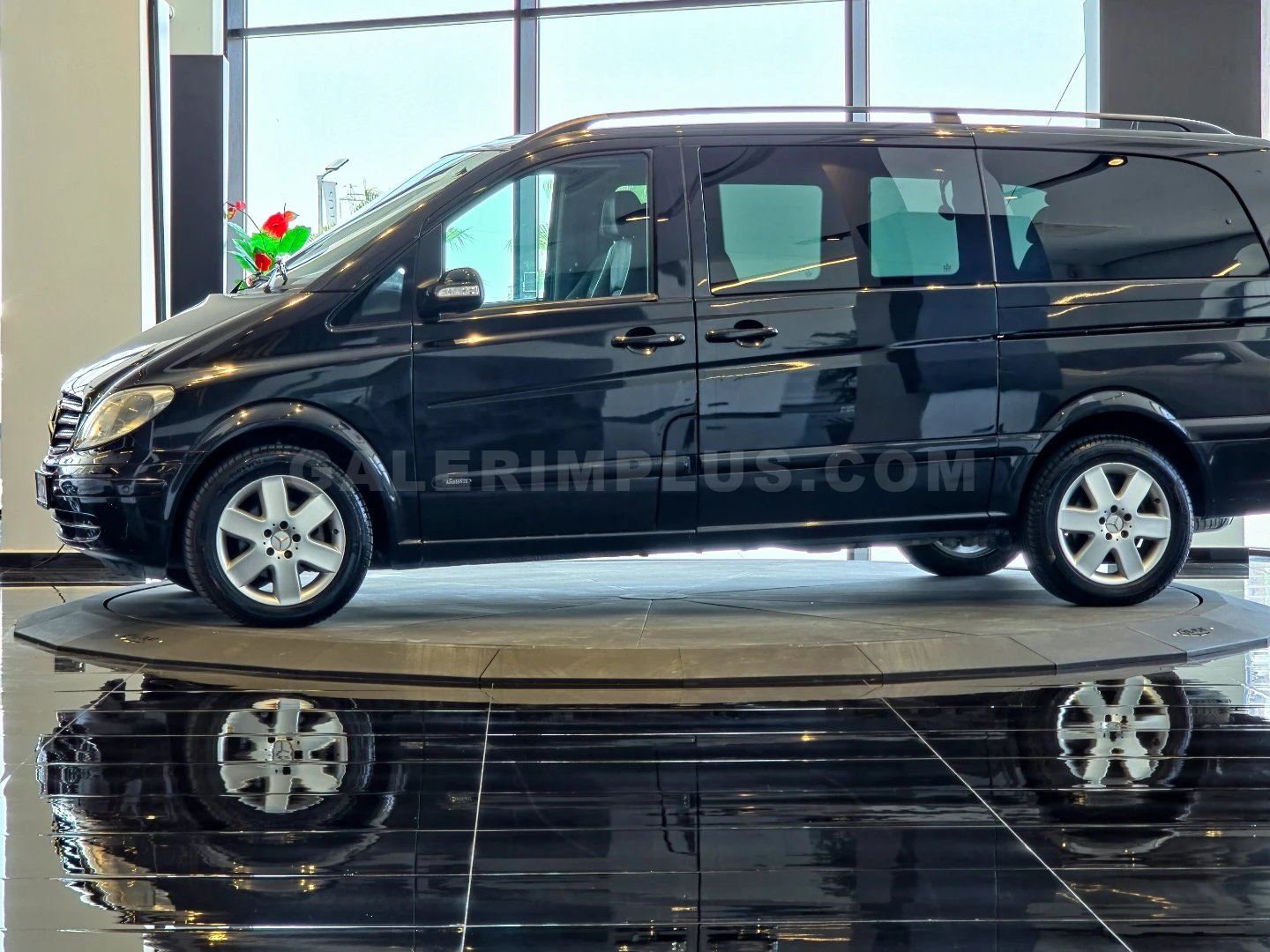 2009 Mercedes-Benz Viano 2.2 CDI Kıbrıs | KKTC İkinci El Satılık Araba - Thumbnail 3