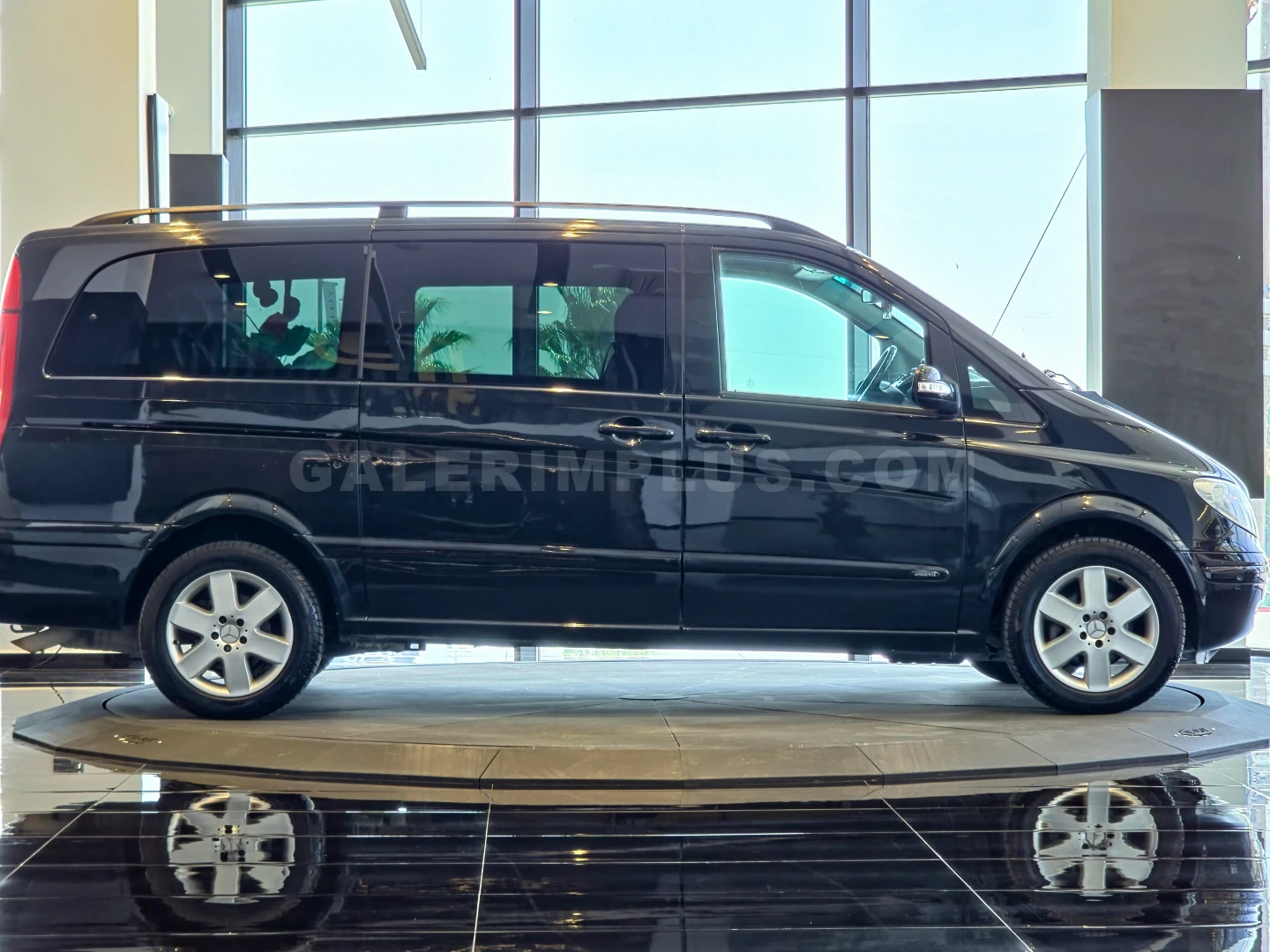 2009 Mercedes-Benz Viano 2.2 CDI Kıbrıs | KKTC İkinci El Satılık Araba - Thumbnail 4
