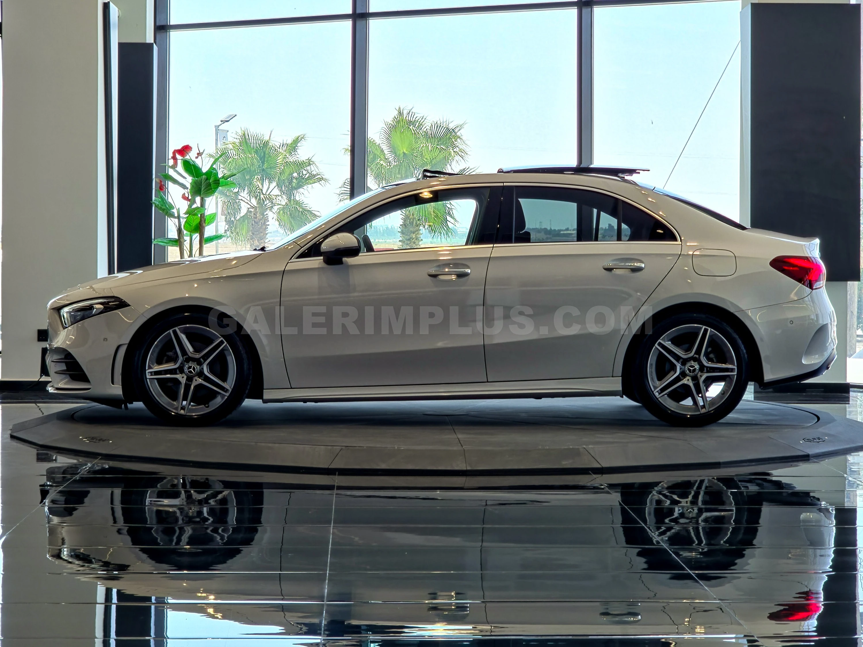 2023 Mercedes-Benz A Serisi A 200d Kıbrıs | KKTC İkinci El Satılık Araba - Thumbnail 3