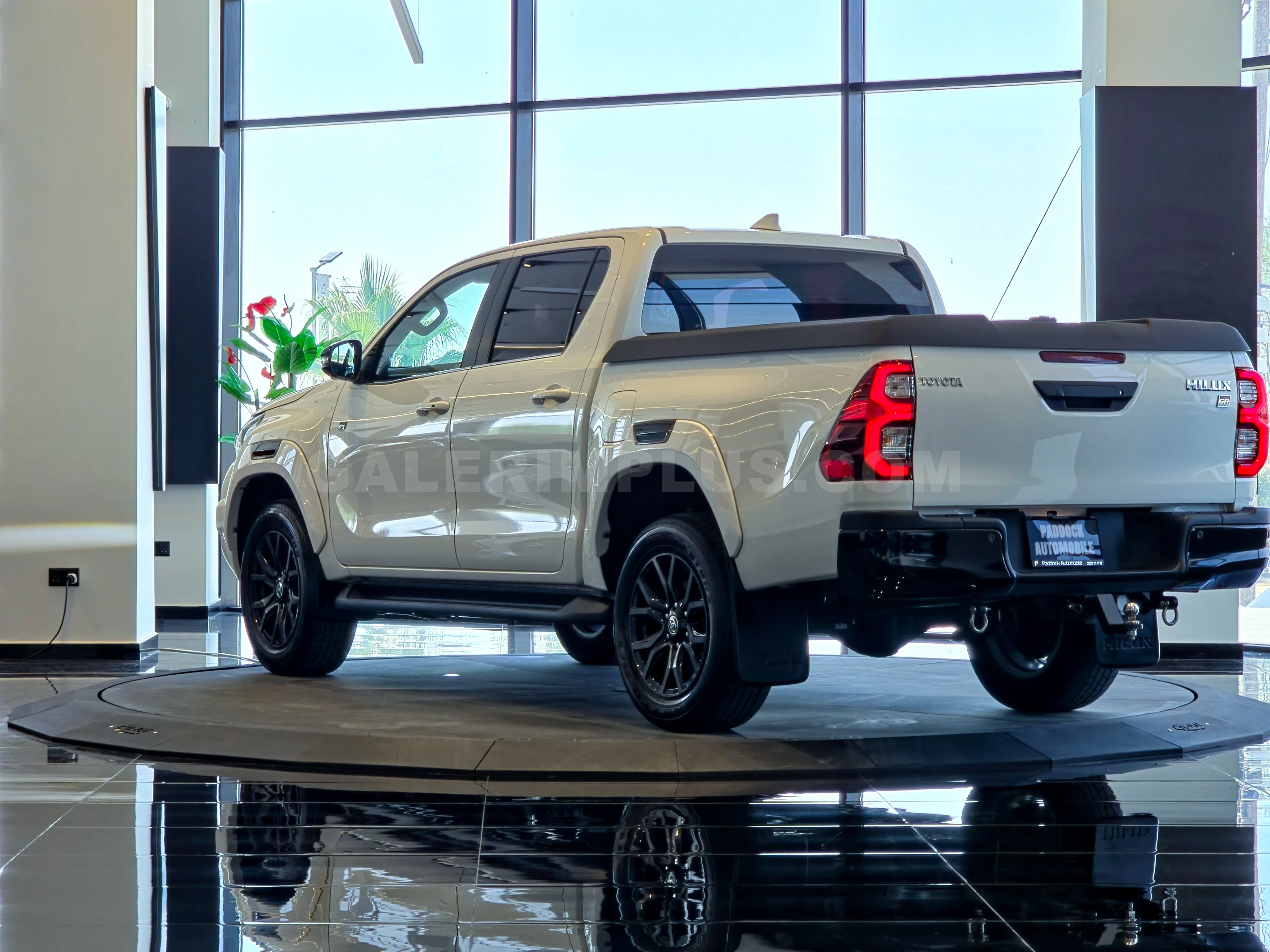 2023 Toyota Hilux 2.4 D-4D Kıbrıs | KKTC İkinci El Satılık Araba - Thumbnail 5