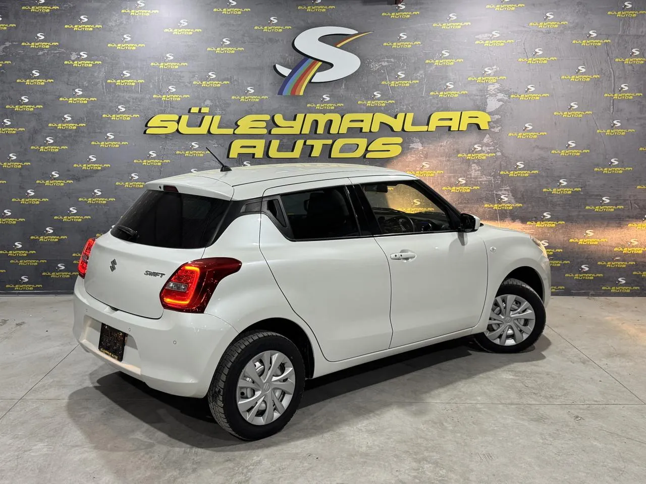 2023 Suzuki Swift 1.2 Kıbrıs | KKTC İkinci El Satılık Araba - Thumbnail 6