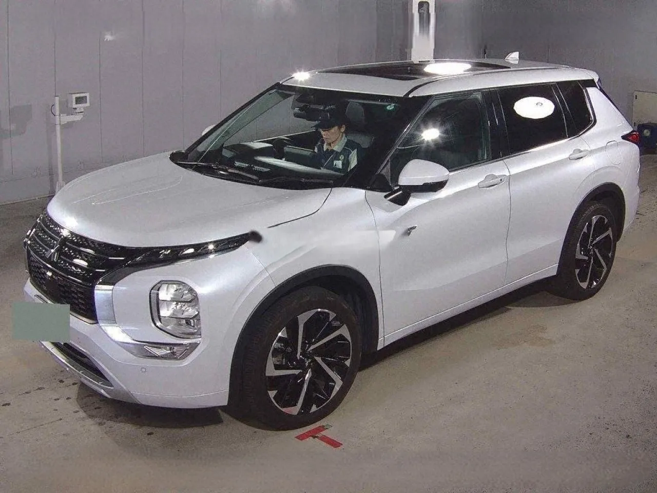2022 Mitsubishi Outlander 2.4 Kıbrıs | KKTC İkinci El Satılık Araba - Thumbnail 4