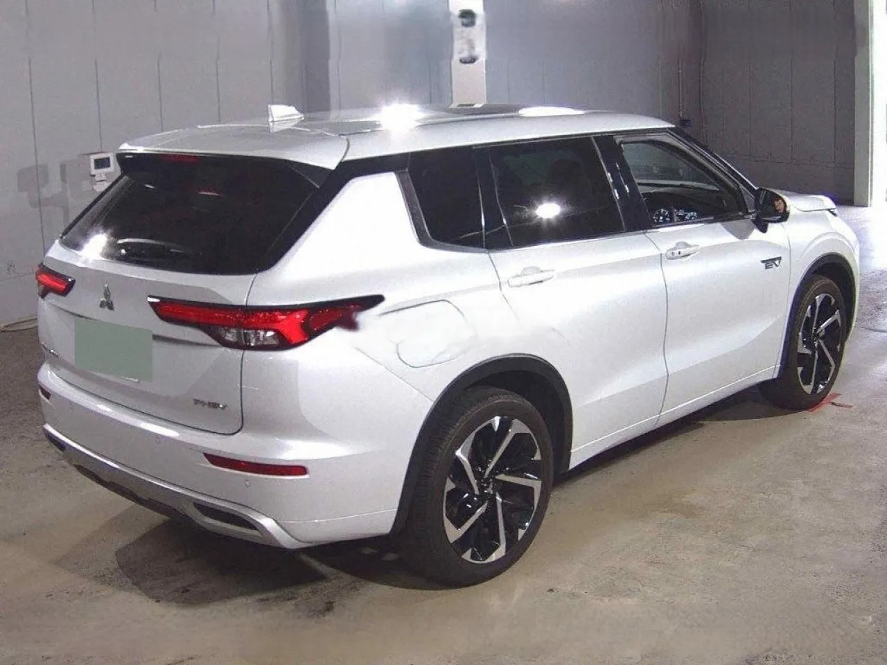 2022 Mitsubishi Outlander 2.4 Kıbrıs | KKTC İkinci El Satılık Araba - Thumbnail 5